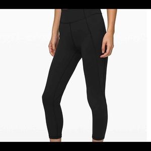 Lululemon Time to Sweat Crop 23”